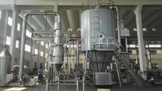 kwaliteit 150kg/u Industriële Droger 2400mm Druksproeidrooggranulator Granulatie fabriek